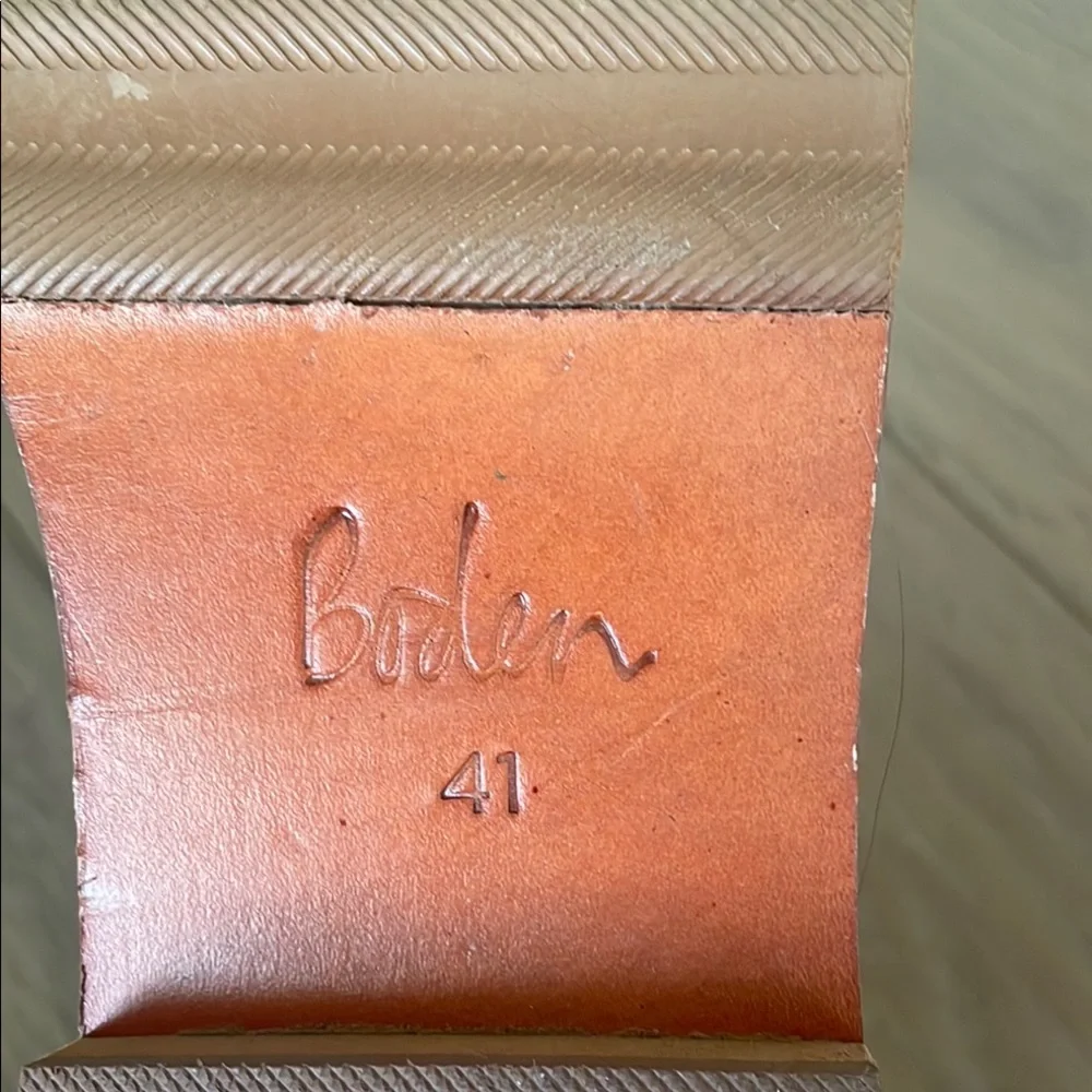 Tan Leather Loafers with Red Sole - Picture 4 of 5